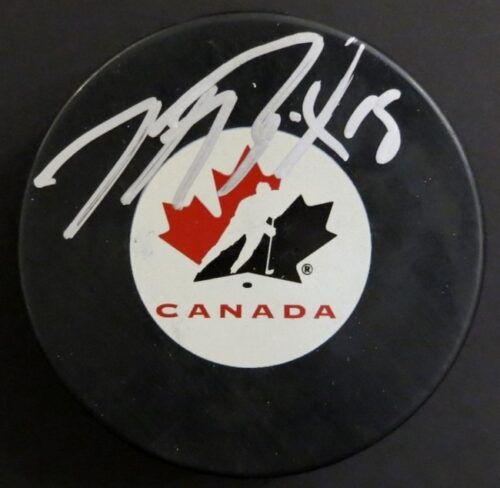 Mike Richards Signed Team Canada Hockey Puck