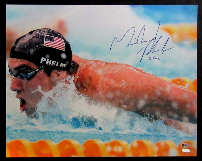 Michael Phelps Signed Olympic Photograph with 8 Gold Medals inscription