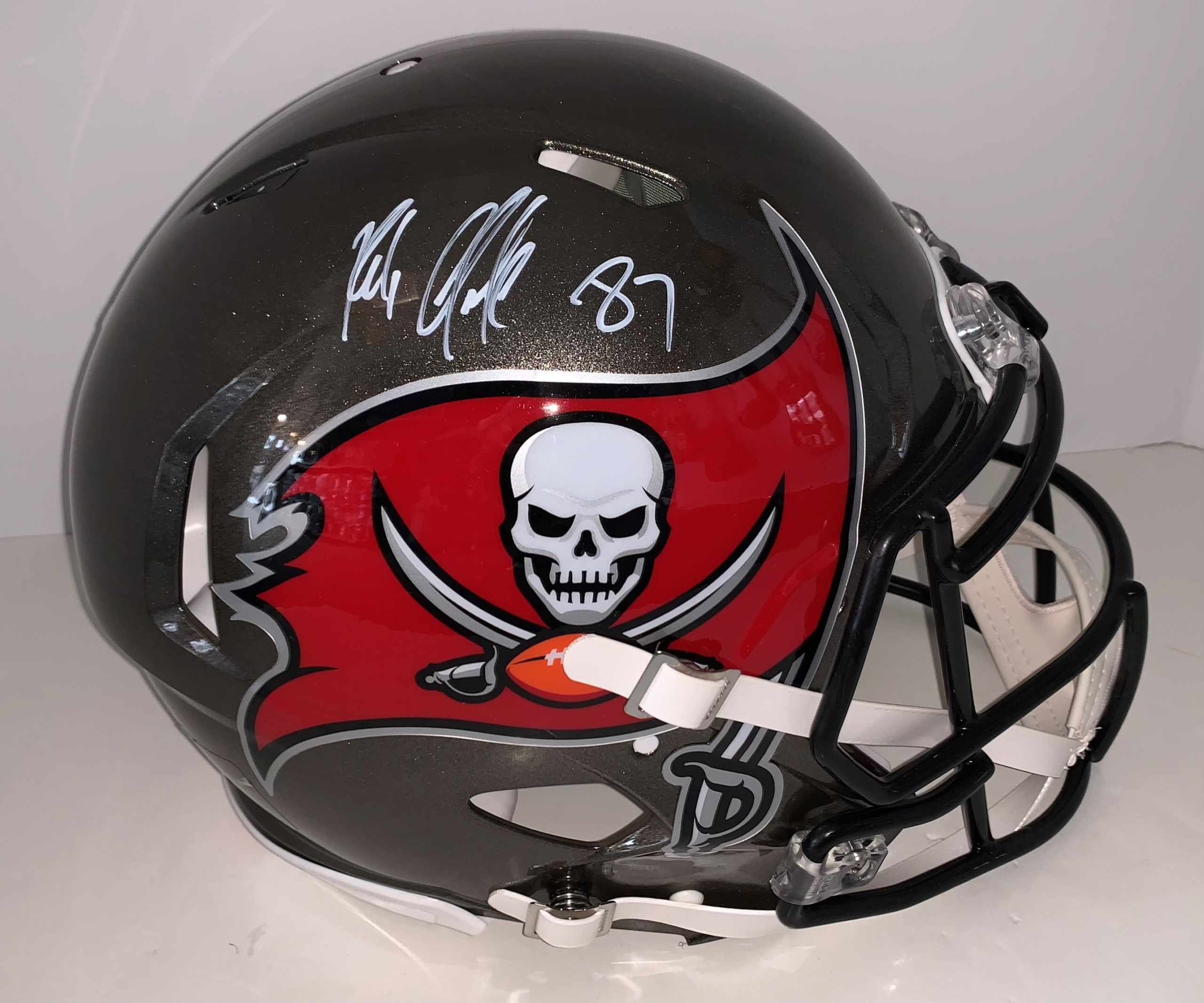 Rob Gronkowski Signed Tampa Buccaneers Speed Authentic Helmet - The  Autograph Source