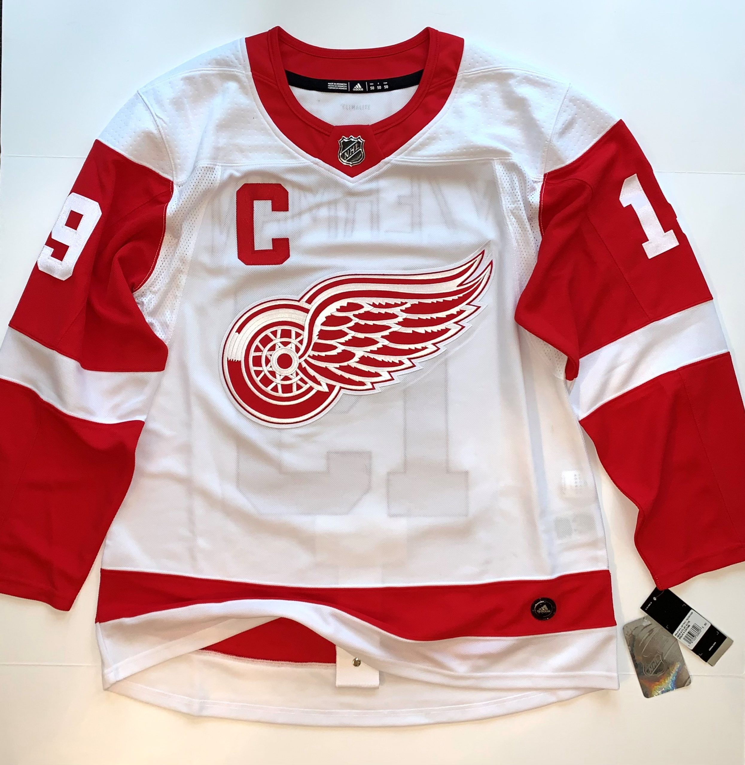 Autographed Detroit Red Wings Steve Yzerman Fanatics Authentic Red Adidas Authentic  Jersey