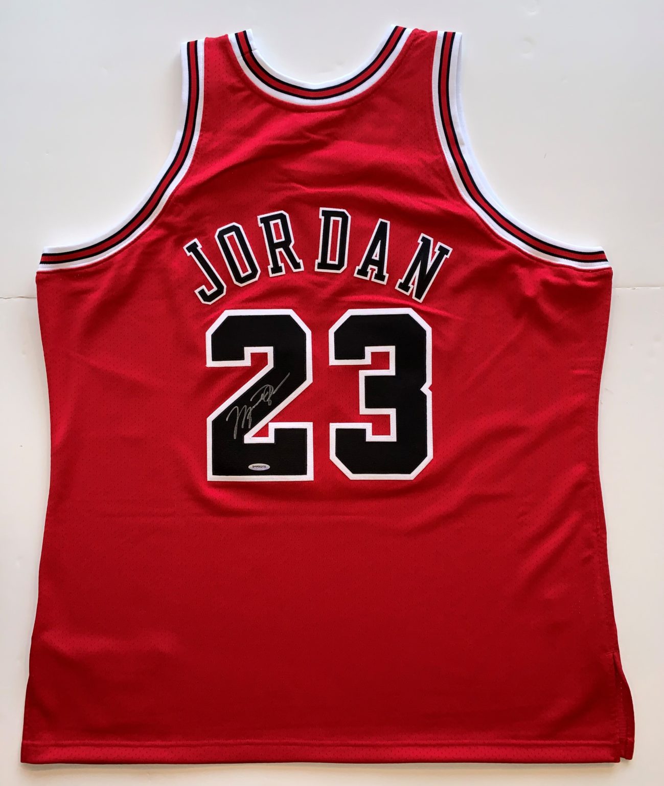 Michael Jordan Autographed Red Chicago Bulls Jersey - The Autograph Source