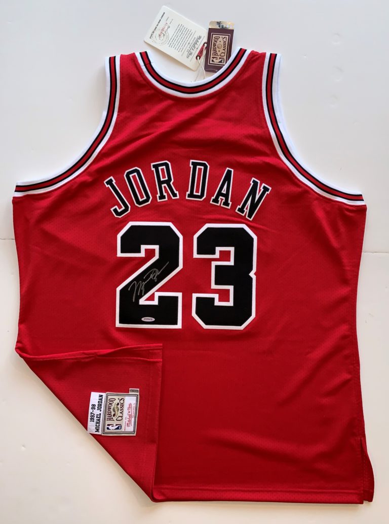 Michael Jordan Autographed Red Chicago Bulls Jersey - The Autograph Source