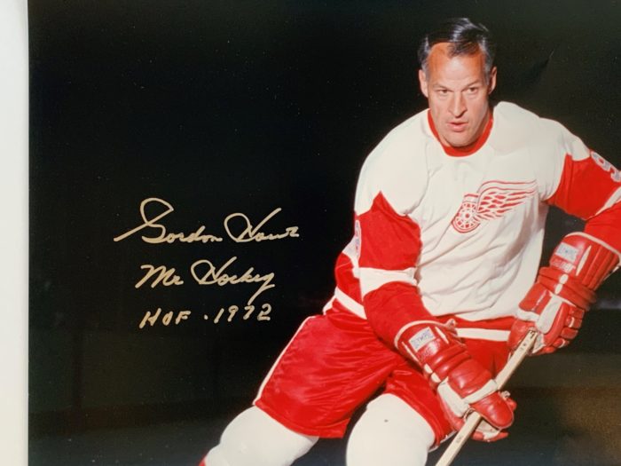 Gordie Howe Signed Red Wings Photo - Image 2