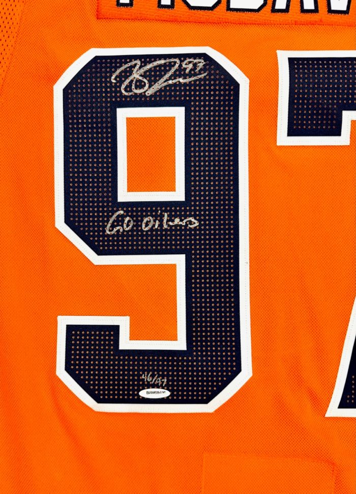 Connor McDavid Autographed Edmonton Oilers Jersey "Go Oilers" inscription - Image 3