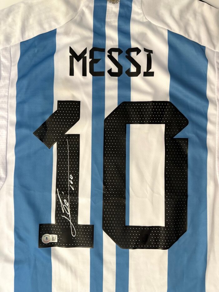 Lionel Messi Signed Argentina Jersey - Image 2