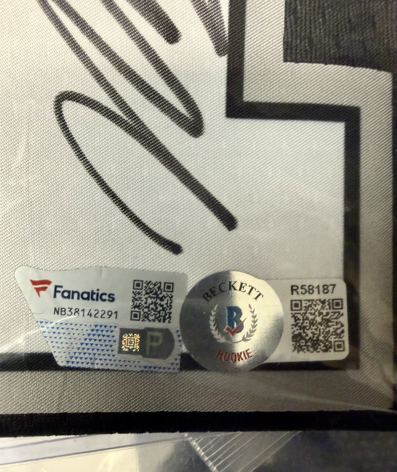 Victor Wembanyama Autographed Spurs Jersey | BAS Rookie Authentication LOA + Fanatics Holo - Image 4