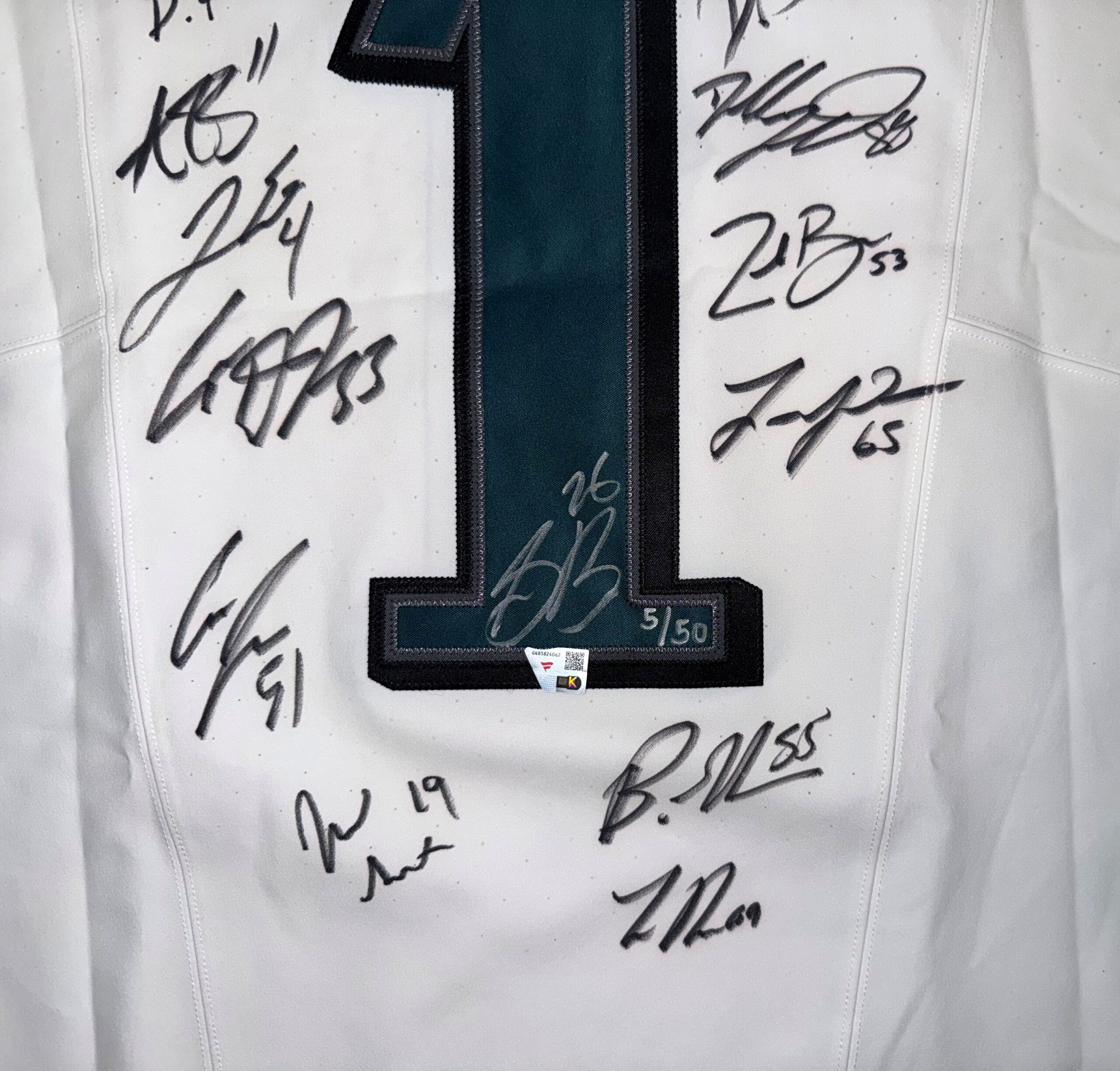 Philadelphia Eagles 2024-25 Super Bowl 59 Champs Team Signed Authentic Jersey - Image 3